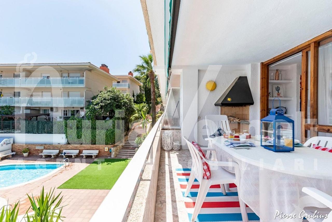 Bbq - Pool - Costa Apartments Салоу Екстер'єр фото